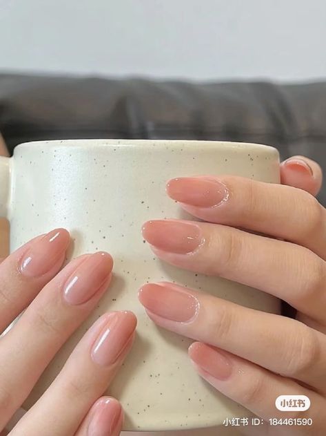 Natural Nails Tutorial, Nails Inspiration 2023, Nail Inspiration 2023, Nail Inspiration Simple, Nail Ideas Art, Nails For Back To School, Nails Design 2022, Pretty Nails Design, 2023 Nails Ideas