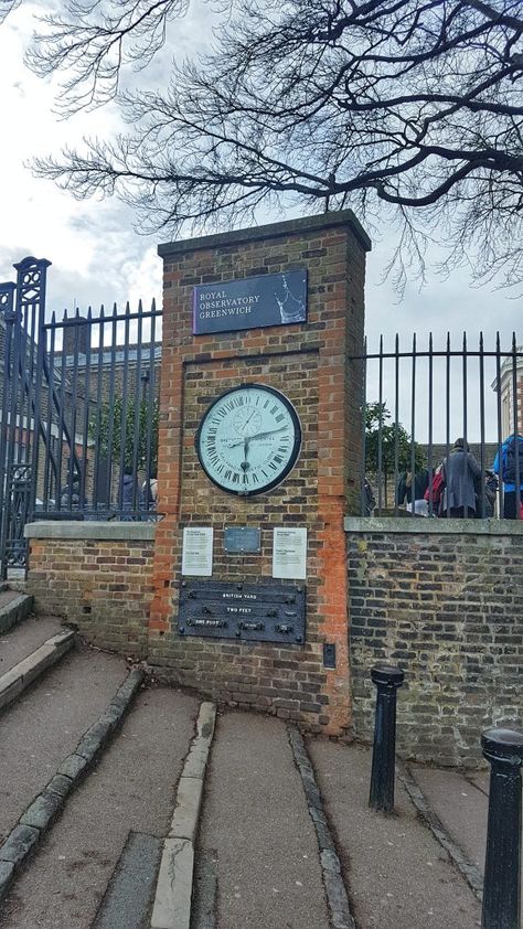 Greenwich Palace, Greenwich Observatory, Greenwich Market, Fact About Me, Old Greenwich, Greenwich London, London Buildings, Like Clockwork, British Culture