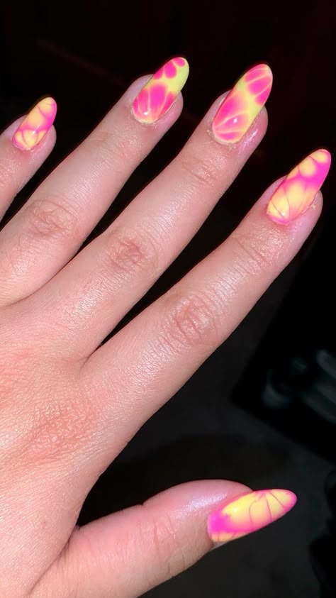 spring pink and yellow blooming gel nails Pink Purple Yellow Nails, Pink And Yellow Short Nails, Yellow And Hot Pink Nails, Neon Blooming Gel Nails, Yellow Blooming Gel Nails, Yellow Pink Nails Design, Yellow Pink Aura Nails, Nails With Blooming Gel Designs, Yellow And Pink Aura Nails