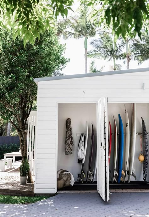 Keen to extend your home’s footprint but in a non-obtrusive way? A multi-purpose garden shed could be the answer. Surfboard Shed, Surf Shed, Surf Storage, Garden Shed Design, Outdoor Storage Ideas, Surfboard Storage, Garden Winter, Outdoor Storage Solutions, Kayak Storage