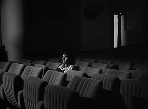 Black And White Films Movies, The Man Who Sleeps, Black And White Film Aesthetic, Movie Theater Ideas, Black And White Movie Scenes, B W Cinematography, Sleeping With Other People Movie, Black And White Photography Vintage, The Man Who Sleeps 1974