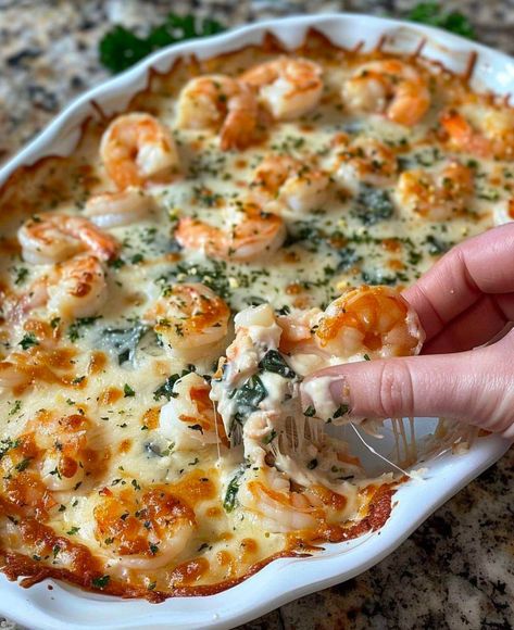 Creamy Shrimp and Crab Spinach Dip. Imagine a warm, bubbling blend of tender shrimp, succulent crab, and rich cream cheese, perfectly balanced with fresh spinach and a hint of garlic. Shrimp With Cheese, Shrimp Pie, Shrimp Scampi Dip, Oven Baked Shrimp, Casserole With Cheese, Dinners Casseroles, Shrimp Meals, Shrimp Casserole, Pumpkin Lasagna