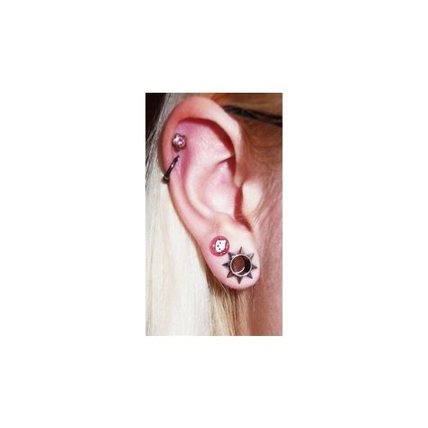 Cute Ear Gauges, 6g Stretched Ears, Gauges And Ear Piercings, Stretched Ear Jewelry, Cool Gauges, Guaged Ears, Popular Ear Piercings, Ear Piercings With Gauges, Stretched Ears 00g