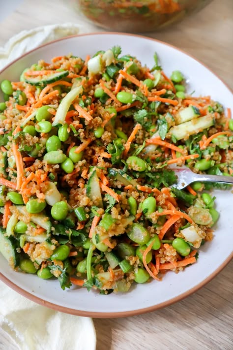 CRISPY QUINOA EDAMAME SALAD Peanut Quinoa Salad, Edamame Quinoa Salad, Edamame Quinoa, Quinoa Edamame, Peanut Salad, Crispy Quinoa, Quinoa Spinach, Edamame Salad, Affordable Recipes