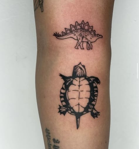 Upside Down Turtle Tattoo, Maple Helicopter Tattoo, Two Headed Turtle Tattoo, Filler Gap Tattoos, Nature Tattoos Leg, Hobo Johnson Tattoo, Male Plant Tattoo, Large Thigh Piece Tattoo, Scientific Drawing Tattoo