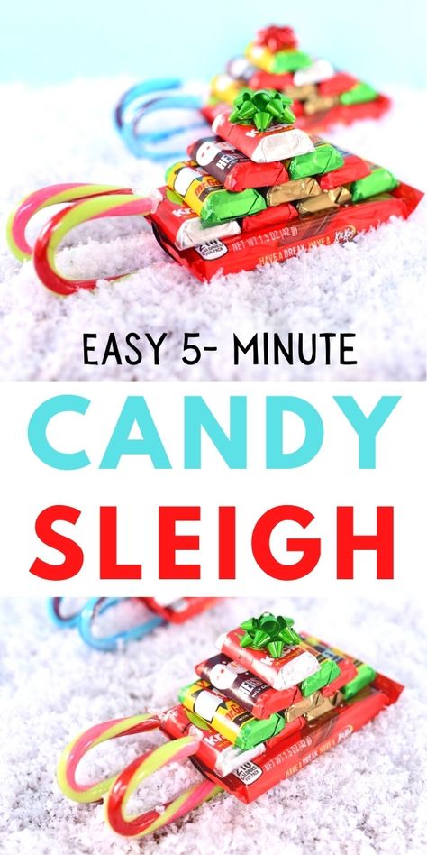 Northpole Breakfast, Candy Cane Mouse, Book Hacks, Candy Sleighs, Treats Table, Christmas Candy Crafts, Candy Sleigh, Candy Cane Sleigh, Candy Cane Crafts