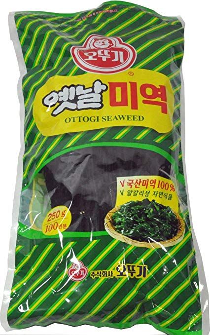 Ottogi Dried Seaweed 250g - Wakame (8.82 Ounce): Amazon.com: Grocery & Gourmet Food Miyeok Guk, Korean Seaweed Soup, Seaweed Soup, Miso Soup Recipe, Dried Seaweed, Nori Seaweed, Seaweed Snacks, Korean Food Recipes, Sea Vegetables