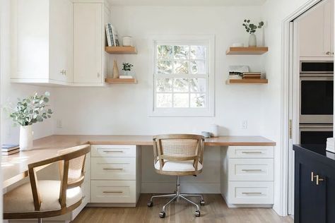 L Shaped Desk Built In, White Oak Desk Home Office, L Shaped Cabinets, Built In L Shaped Desk, Classical Kitchen, Traditional Home Office, La Jolla Shores, White Oak Hardwood Floors, Kids Office