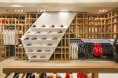 adidas Originals fashion store by ONOMA Architects, Athens – Greece » Retail Design Blog Store Merchandising, Adidas Store, Interior Simple, Shoe Wall, Sport Shop, Retail Concepts, Sports Store, Shop Front Design, Retail Design Blog