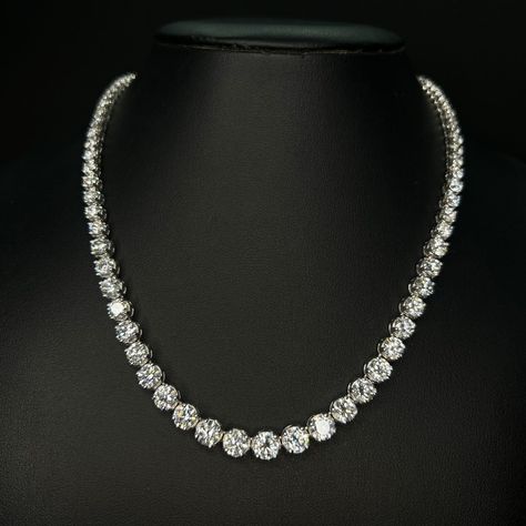 Grown Diamond Round Cut Graduating Tennis Necklace #DiamondJewelry #LuxuryBracelet #sunshinediamonds #FineJewelry #RoundCutDiamond #TennisBracelet #DiamondBracelet #SparklingBeauty #StatementPiece #JewelryLovers #sunshinediamondsuk #london #FashionAccessories #diamondjewelry Tennis Necklace Diamond, Diamond Tennis Necklace, Luxury Bracelet, Diamond Necklace Set, Necklace Diamond, Gold Jewellery Design Necklaces, Tennis Necklace, April 26, Jewelry Design Necklace