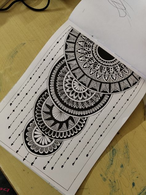 Paint Mandala Art, Letter P Mandala Art, Positive Mandala Art, Mandala Art Black Pen, Cute Mandala Drawing, Doodling Art Ideas, Mandala Art With Quotes Easy, Easy Small Mandala Art, Beautiful Mandala Art Unique