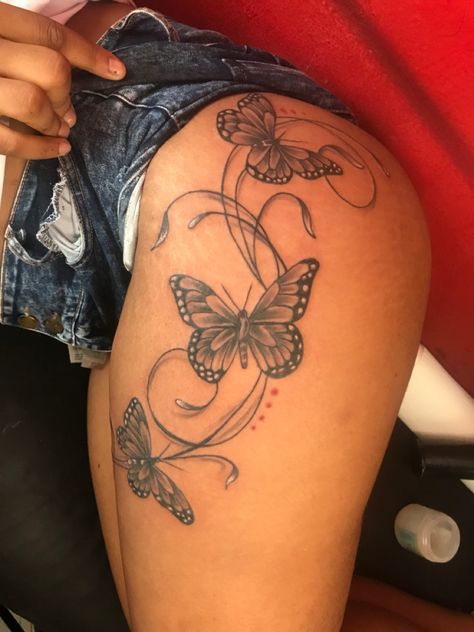 Hip Tattoo Designs, Cute Thigh Tattoos, Hip Thigh Tattoos, Cute Hand Tattoos, Hand And Finger Tattoos, Pretty Hand Tattoos, Butterfly Tattoos For Women, Inspiration Tattoos, Spine Tattoos For Women