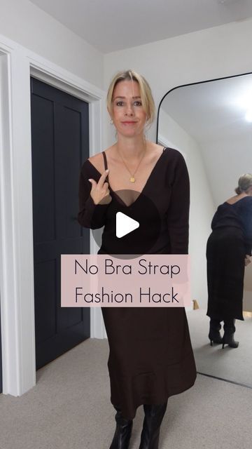 K E R R Y  W H E L P D A L E on Instagram: "Don’t like strapless bras?? No problem 👌
.
#FashionHack #LifeHack #MomHack #MumHack #KerryWhelpdale #DidyouKnow #DIY" How To Convert A Bra Into Strapless, How To Turn A Dress Into A Top, Bra Hacks For Off Shoulder Tops, How To Make A Bra Strapless, Adding Straps To Strapless Dress, Bra Hacks Strapless, Strapless Bra Hacks Diy Ideas, Bra Tricks, Bra Hacks Diy