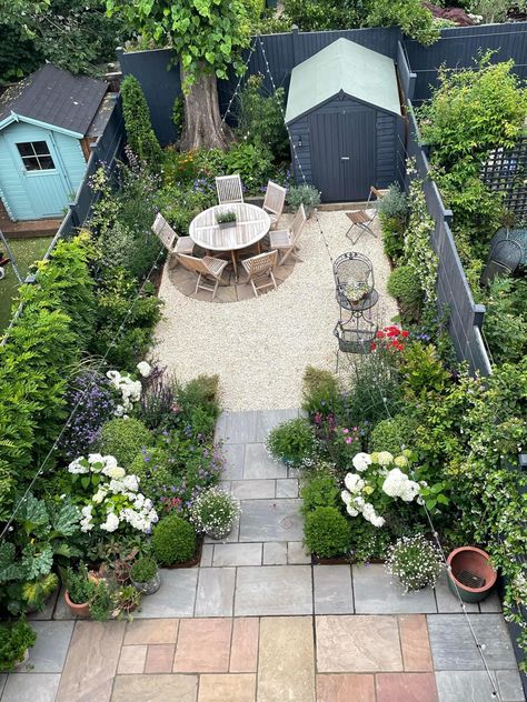 Small Garden Plans, Small Garden Layout, Narrow Garden, Small Garden Landscape, Small Courtyard Gardens, Courtyard Gardens Design, Back Garden Design, Garden Design Layout, London Garden