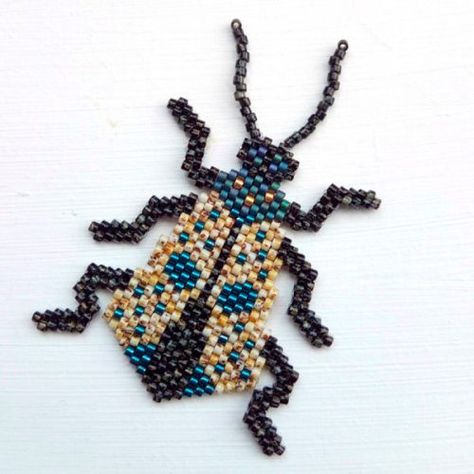 20 Bead Bugs You Can Make | Beaded Insects | Seed Beads | wire | how to make | Easy DIY Craft Tutorial Ideas Beaded Insects, Ant Crafts, Beaded Bugs, Beaded Spiders, Brooch Diy, Brick Stitch Earrings, Brick Stitch Pattern, Seed Bead Tutorial, Beaded Animals