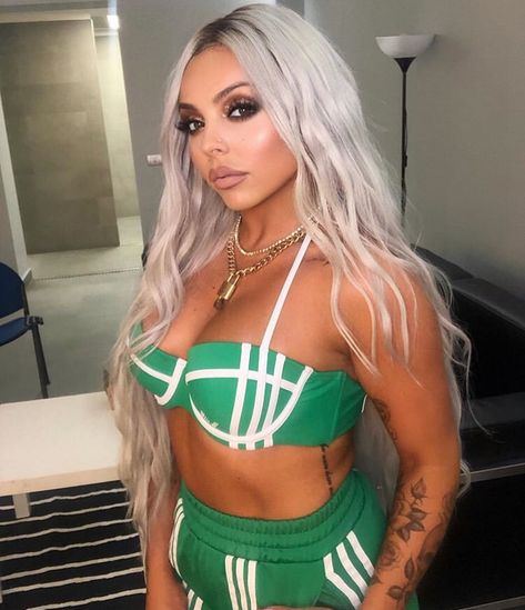 Little Mix Brasil Mídias on Twitter: "📷| Jesy via Instagram (jesynelson)… " Blonde Hair Shadow Root, Jessy Nelson, Uk Baddie, British Girl, Mv Outfits, Instagram Snap, Jesy Nelson, Taylor Swift Red, Leigh Anne