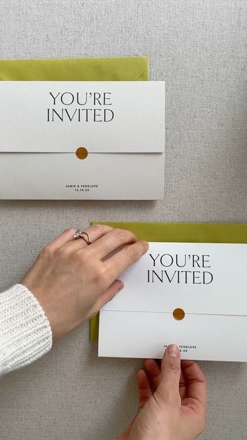 Ettie Kim Studio on Instagram: "The Margot suite in soft white with soft blush insert and chartreuse envelope #ettiekimcollection" Bridesmaid Card Ideas, Invitation Envelope Ideas, Envelope Inserts, Modern Invitation Design, Event Stationery, Wedding Invitations Envelopes, Folded Wedding Invitation, Invite Card, Wedding Elements