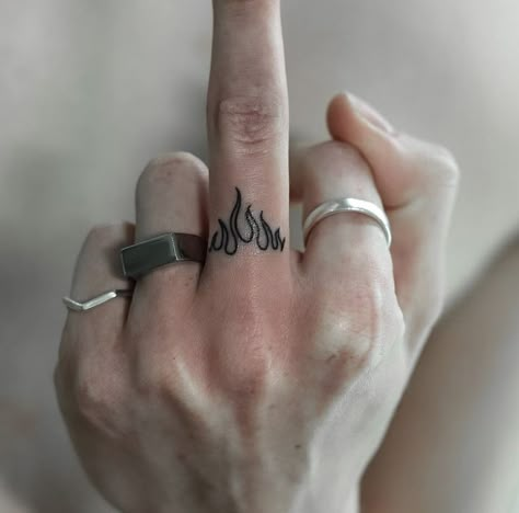 Tattoos For Fingers Men, Simple Tattoo Designs Men Arm, Tattoo For Finger Men, Finger Fire Tattoo, Guy Finger Tattoos, Small Men Hand Tattoos, Tattoo On Fingers Men, Hand Small Tattoo Men, Easy Hand Tattoos For Guys