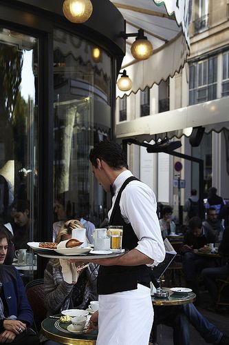 Café de Flore Sidewalk Cafe, Cafe Society, Parisian Cafe, Dnd Campaign, French Cafe, Paris Cafe, I Love Paris, Living In Paris, Paris Photo