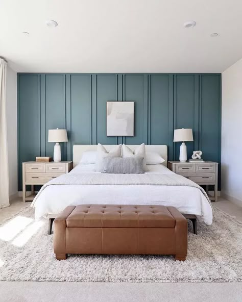 Bedroom Accent Wall, Blue Accent Walls, Accent Wall Bedroom, Bedroom Accent, Bad Design, Bedrooms Decor, Primary Bedroom, Master Bed, Remodel Bedroom