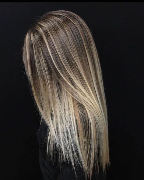 Best Blonde Highlights, Blonde Highlights With Lowlights, Blonde Highlights Ideas, Icy Blonde Highlights, White Blonde Highlights, Balayage Straight Hair, Highlights Ideas, Blonde Balayage Highlights, Brunette Hair With Highlights