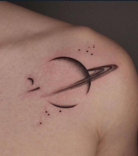 Saturn Rings Tattoo, Space Theme Tattoo Ideas, Starship Tattoo, Simple Space Tattoos, Jupiter Tattoo, Astronomy Tattoo, Saturn Tattoo, Planet Tattoos, Galaxy Tattoo