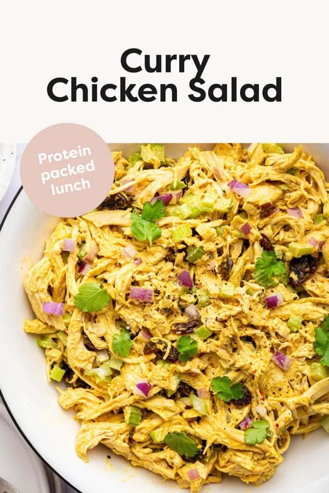 This curry chicken salad recipe with celery, onion and raisins is super flavorful and comes together fast using shredded chicken. It's an awesome salad to meal prep for lunches throughout the week. Recipe With Celery, Curry Chicken Salad Recipe, Curry Chicken Salad, Celery Recipes, Chicken Salad Recipe Easy, Easy Weekday Meals, Eating Bird Food, Chicken Curry Salad, Soy Free Recipes