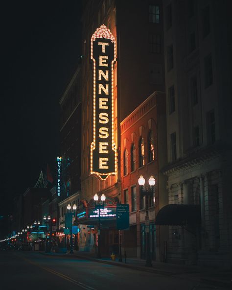 Tennessee Theatre, Knoxville . . . . . #everything_signage #signmongers #signcollective #gas_food_lodging #signgeeks #rous_roadsigns #signofgrime #ig_signage #signhunters #rsa_streetview #ipulledoverforthis #vintage_signage #country_features #mybest_shot #rustlord_unity #wow_america #allterrains_transpo #icu_usa #trb_rural #signsunited #historicpreservation #signlovers #vintagesigns #roadsideamerica #accidentallywesanderson Penny Reid, Rocky Top Tennessee, Vintage Signage, Rail Transport, Rocky Top, Smarty Pants, Knoxville Tennessee, Hotel Motel, White Car