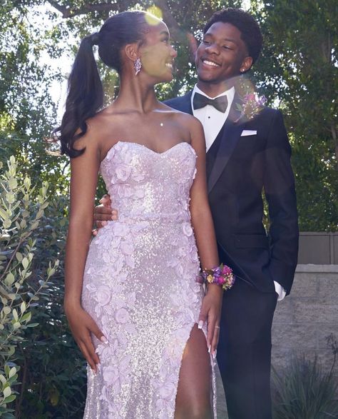 Purple Prom Black Couple, Prom Dress With Sneakers Outfit, Interracial Prom Couples, Prom Pictures Couples Poses Pic Ideas, Prom Poses Individual Women, Unique Prom Poses Couples, Purple Homecoming Couple, Lilac Prom Couple, Prom Date Aesthetic