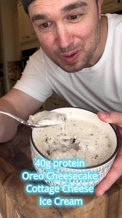 Low Fat Ice Cream Recipe, Cheesecake Cottage Cheese, Protein Oreo, White Jello, Chocolate Jello, Homemade Protein Powder, Low Fat Ice Cream, 40g Protein, Cottage Cheese Ice Cream