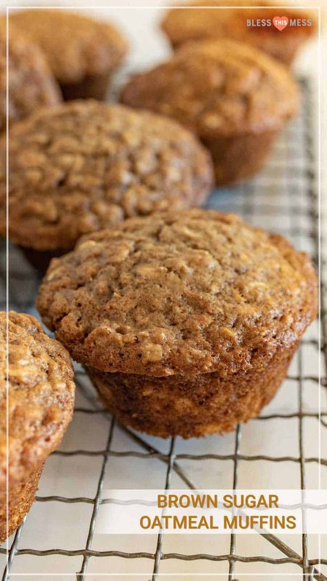 Brown Sugar Muffins, Spiced Muffins, Fiber Breakfast, Oatmeal Muffin Recipes, Brown Sugar Oatmeal, Simple Muffin Recipe, Spice Muffins, Breakfast Lovers, Oat Muffins