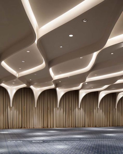 Hospitality Ceiling Design, Banquet Hall False Ceiling Design, Banquet Ceiling Design, Ballroom Design Interior, Ballroom Ceiling Design, Passage False Ceiling Design, Ceiling Design Commercial, Ballroom Interior Design, Banquet Hall Ceiling Design