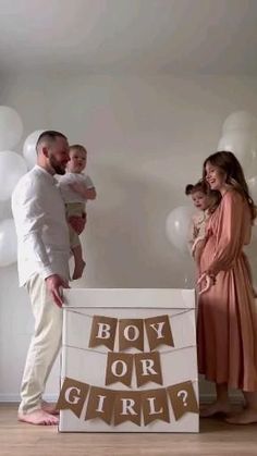 Gender Reveal Ideas Reveal, Backyard Gender Reveal Party Ideas, Gender Reveal Decorations Simple, Allestimento Gender Reveal, Baby Boy Gender Reveal Ideas, Gender Reveal Ideas For Family Surprise, New Gender Reveal Ideas, Idee Baby Shower Boy Or Girl, Gender Reveal Ideas For Reveal