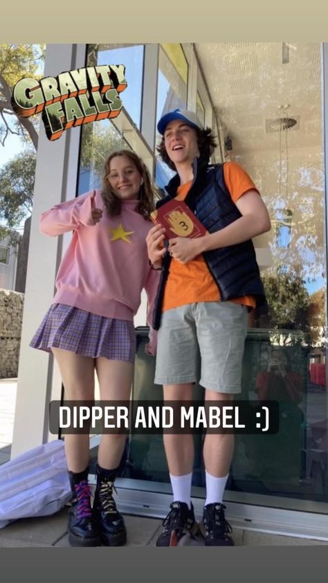 Mable And Dipper Halloween Costumes, Dipper And Mabel Costumes, Gravity Falls Halloween, Mabel Cosplay, Mable And Dipper, Gravity Falls Costumes, Twin Costumes, Yeri Mua, Halloween Parejas