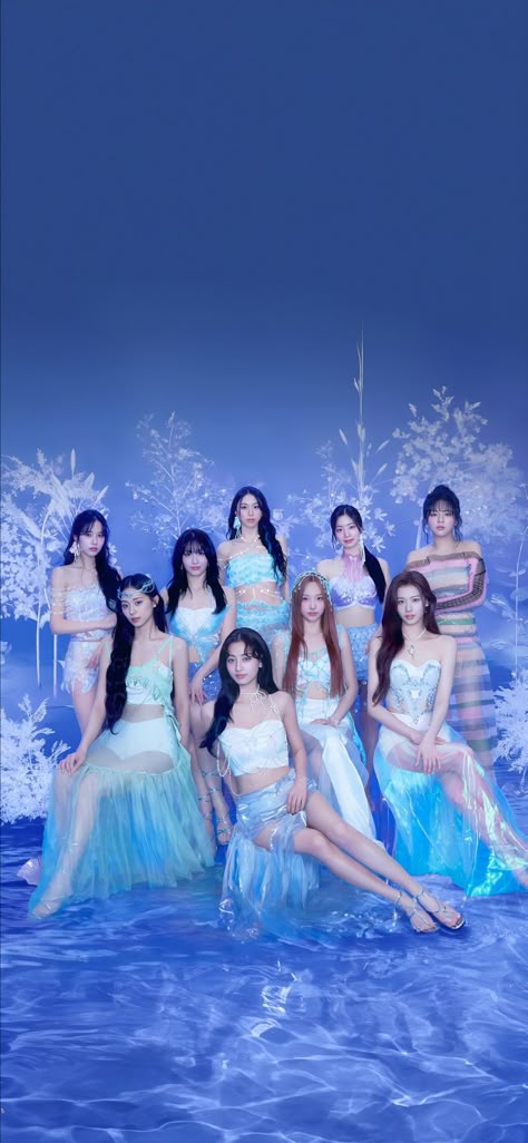 #TWICE Wallpaper  #TWICEWALLPAPERS Ot9 Twice Wallpaper, Twice Group Photo, Lovelys Twice, Twice Poster, Tzuyu Body, Tzuyu Wallpaper, Walpapers Cute, Twice Photoshoot, Twice Group