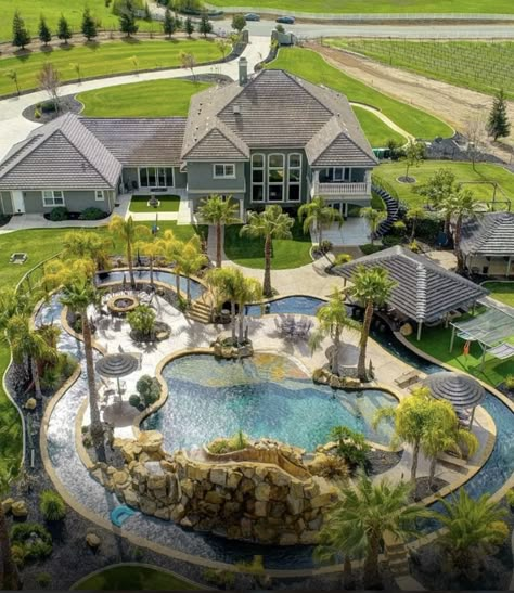 Lagoon Style Pool, Backyard Lazy River, Build A Pool, Lazy River Pool, Beach Entry Pool, Dream Backyard Pool, Pools Backyard Inground, Bloxburg House Ideas 1 Story, Pool Landscape Design