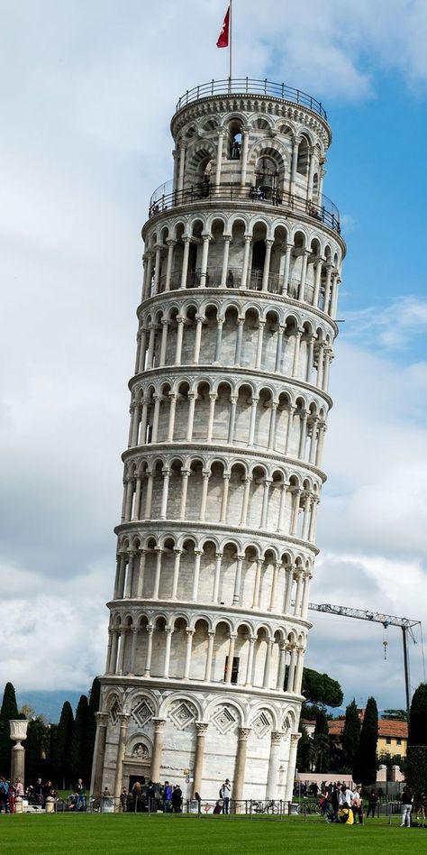 Europe Landmarks, Stone Arches, Pisa Tower, The Leaning Tower Of Pisa, Italy Architecture, Pisa Italy, Tower Of Pisa, Famous Places, Beautiful Places To Travel