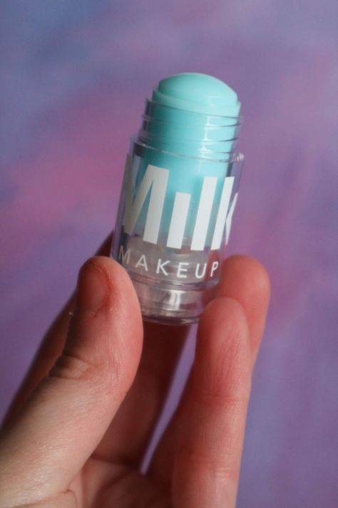 Mini Makeup Products, Milk Makeup Foundation, Milk Cosmetics, Mini Cosmetics, Glow Recipe Skincare, Mini Skincare, Mini Makeup Bag, Mini Milk, Makeup Spray