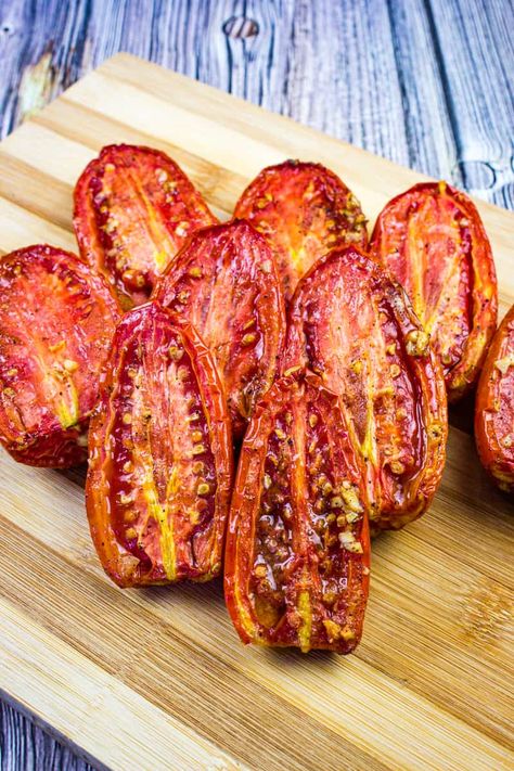 Red Sauce Recipes, Smoked Sides, Zucchini And Squash Recipes, Smoked Appetizers, Pit Boss Smoker, Red Sauce Recipe, Smoked Tomatoes, Traeger Grill Recipes, Pellet Grill Recipes