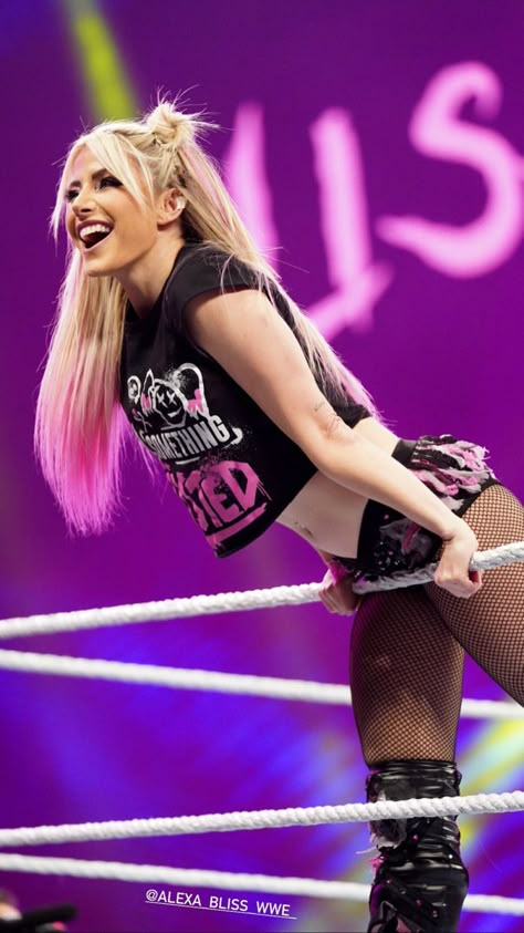 Alexis Bliss, Wwe Alexa Bliss, Alexa Bliss Wwe, Lexi Kaufman, Wwe Pictures, Liv Morgan, Wwe Girls, Wwe Female Wrestlers, Wwe Female