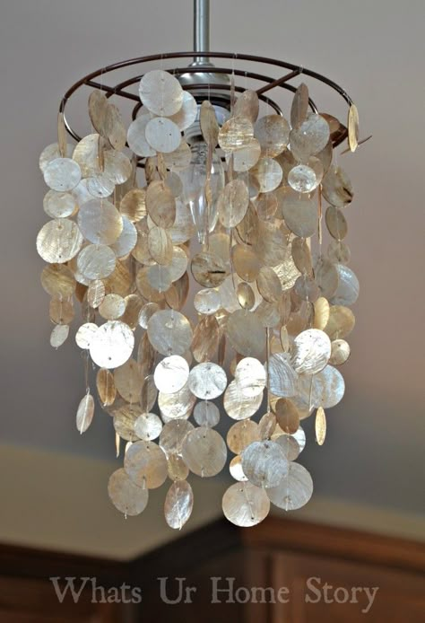 Capiz Chandelier, Capiz Shell Chandelier, Chandelier Diy, Diy Outdoor Lighting, Diy Pendant Light, Shell Chandelier, Diy Lampe, Diy Chandelier, Capiz Shell