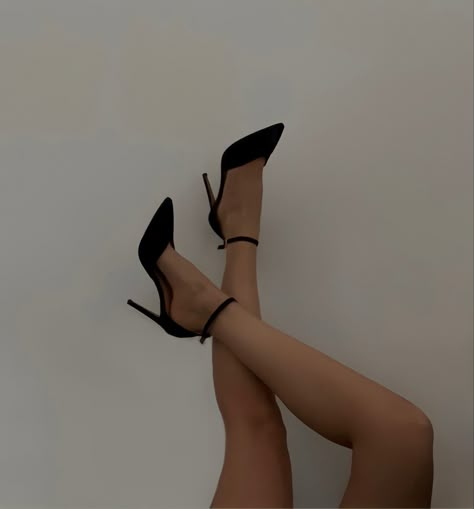 #fashion #aesthetic #heels #shoes #black #aestheticoutfit #aestheticfeed #inspogirl #balckfeed Basic Heels Outfit, Long Black Dress Heels, Legs With Heels Aesthetic, Old Money High Heels, Cute Black Heels Prom, Tall Black Heels, Prom Black Heels, High Heel Photography, Heels For Black Dress Classy