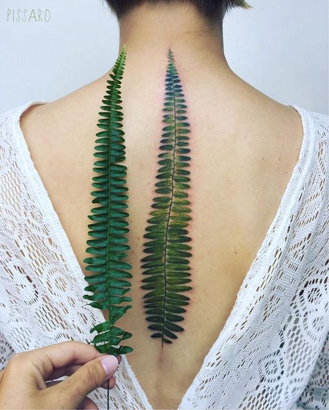 Botanical Leaves Spine Tattoos Blatt Tattoos, Botanisches Tattoo, Realistic Flower Tattoo, Tato Minimal, Fern Tattoo, Plant Tattoo, Botanical Tattoo, Tiny Tattoo, Symbol Tattoos