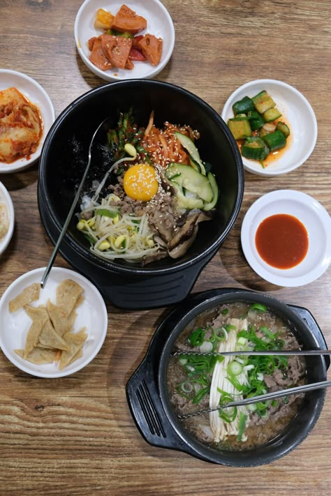 A Trail of Korean Food Tied with Culture and Traditions - Kulture Kween Breakfast Korean Food, South Korean Culture Aesthetic, Traditional Korean Breakfast, Korean Culture Aesthetic, Korean Picnic, Korean Food Ideas, About Korean Culture, Drinks Buffet, Midnight Food