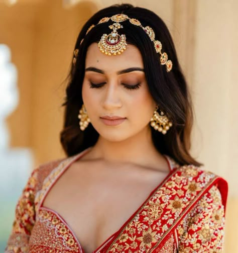 Matha Patti Hairstyles, Latest Bridal Makeup, Bridal Jewellry, Head Jewellery, Bridal Hairstyle Indian, Hairstyle Indian Wedding, Hairstyle Indian, Bridal Hairstyle Indian Wedding, Maang Tika