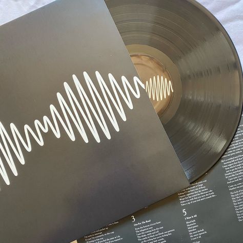 AM • Arctic Monkeys ✭ 𝙥𝙧𝙚𝙨𝙨𝙞𝙣𝙜: Standard black vinyl • 2013 ✭ 𝙛𝙖𝙫 𝙨𝙤𝙣𝙜𝙨: 1. I Wanna Be Yours 2. R U Mine? 3. Do I Wanna Know? 4. One For The Road 5. I Want It All 🏷️: @arcticmonkeys #arcticmonkeys #arcticmonkeysedit #arcticmonkeysfans #vinylcollection #recordcollection #vinyl #vinylcommunity #vinylrecords #vinylrecord #vinyladdict #LP #music #pop #vinylcollector #vinylcollectionpost #vinylstagram #vinylcollectioninstagram #vinylcollection #vinylcommunity #vinylcollectionclub #records Arctic Monkeys Vinyl Aesthetic, Arctic Monkeys Record, Vinyl Aesthetic Arctic Monkeys, Am Arctic Monkeys, Artic Monkeys Vinyl Record, R U Mine, Ultraviolence Vinyl, Lp Music, One For The Road