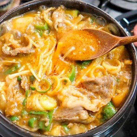 Soon Dubu Jjigae Recipe, Korean Jjigae, Juk Recipe, Doenjang Jjigae Recipe, Doenjang Jjigae, Jjigae Recipe, Doenjang Recipe, Korean Kitchen, Salty Food