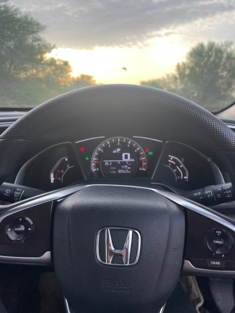 Honda Steering Wheel Aesthetic, Honda City Snap, Driving Honda Civic, Honda Car Aesthetic, Car Steering Wheel Aesthetic, Car Driving Pictures, Honda Civic Aesthetic, Drip In Hospital, Hands With Drip In Hospital