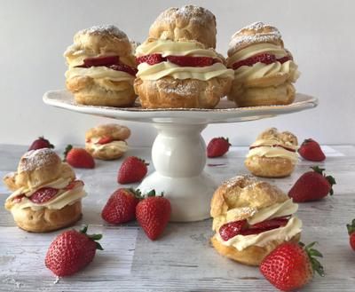 Use pâte á choux, the classic French dough, to make these cream puffs, then use a mix of heavy cream, milk and pudding for the filling. (Audrey Alfaro/For The Spokesman-Review) Strawberry Cream Puffs, Cream Puff Recipe, Puff Recipe, Cream Puff, Cream Puffs, Beignets, Strawberries And Cream, Pretty Food, Dessert Recipes Easy