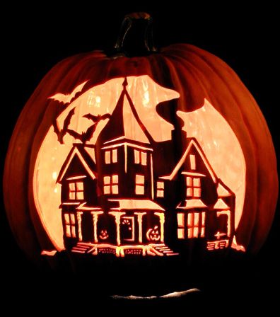 Want to know how to make your carved pumpkin last longer?  LiveBetterByDesign.wordpress.com Pumpkin Carving Painting, Templates Funny, Cool Pumpkin Carvings, Haunted House Pumpkin, Pumkin Ideas, Pumpkin Carved, House Pumpkin, Cute Pumpkin Carving, Pumpkin Carver